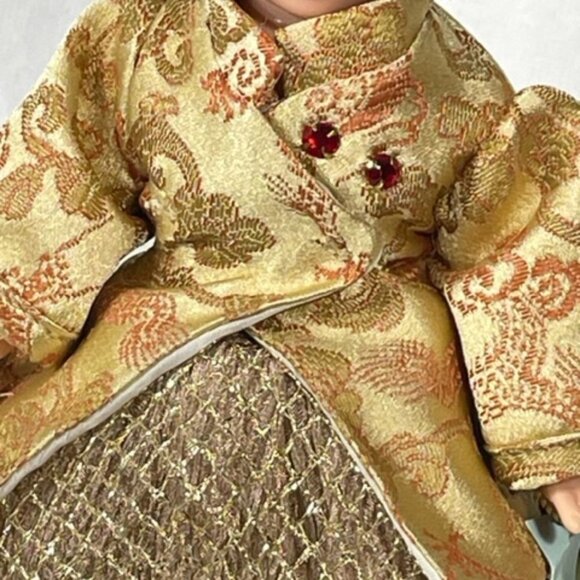 Madame Alexander restrung 10" Portrettes China Sun doll with stand. - Picture 3 of 8